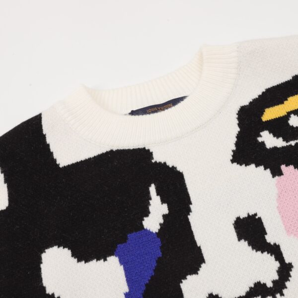 430 Louis Vuitton Face Jacquard Round Neck Sweater Autumn/Winter Portrait Theme Show Series Sweater, Classic OS Cutting Design - Image 4