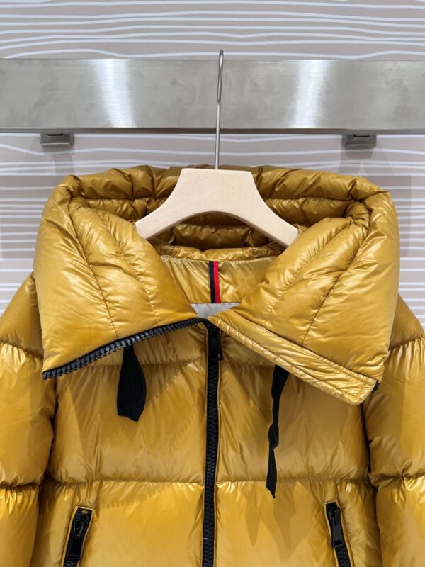 Moncler erine short doll series thick down jacket - Image 6